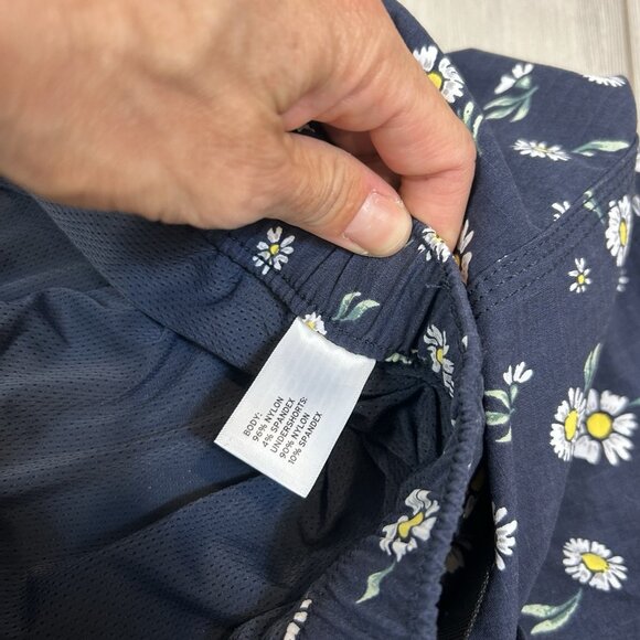 Duluth Womens Small Heirloom Gardening Skort With Belt Bag Hiking Navy Floral - Picture 6 of 13